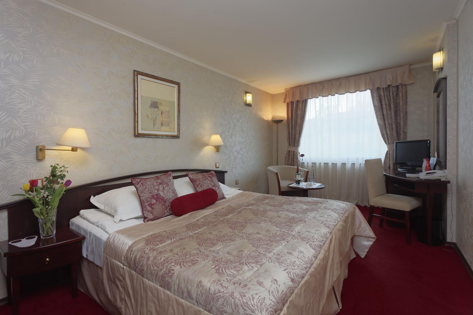 Capitol Hotel Varna Exteriér fotografie