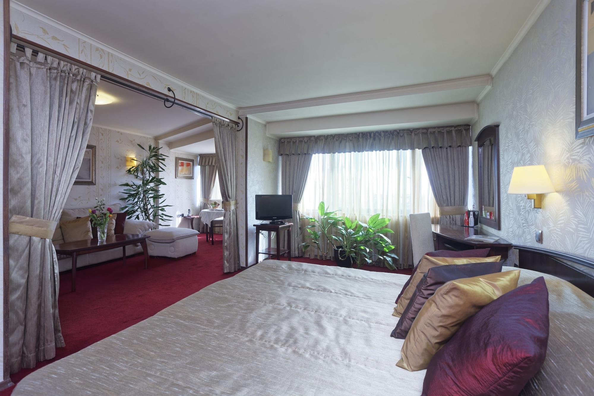 Capitol Hotel Varna Exteriér fotografie