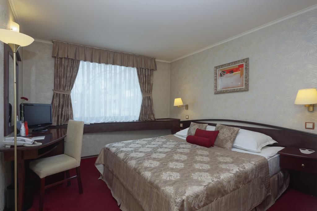 Capitol Hotel Varna Exteriér fotografie